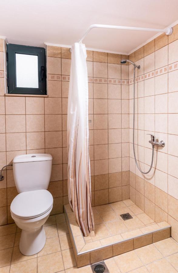 Appartement Vrisanos à Pitsidia Extérieur photo
